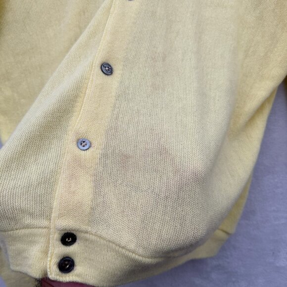 IZOD Lacoste Cardigan Mens XL Yellow Knit Stretch Logo Embroidered - Picture 5 of 9